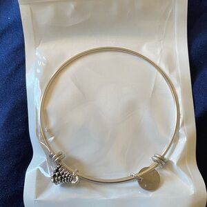 Adjustable pine cone bracelet